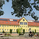 Botax Hostel