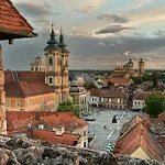 Hostel Botax Eger