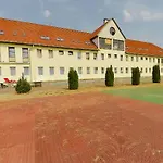 Hostel Botax