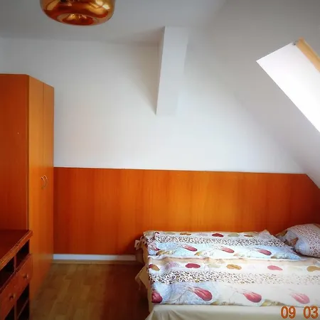 Hostel Botax *